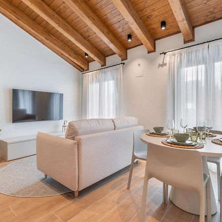 Apartament Casa Lambda Jaca Zewnętrze zdjęcie